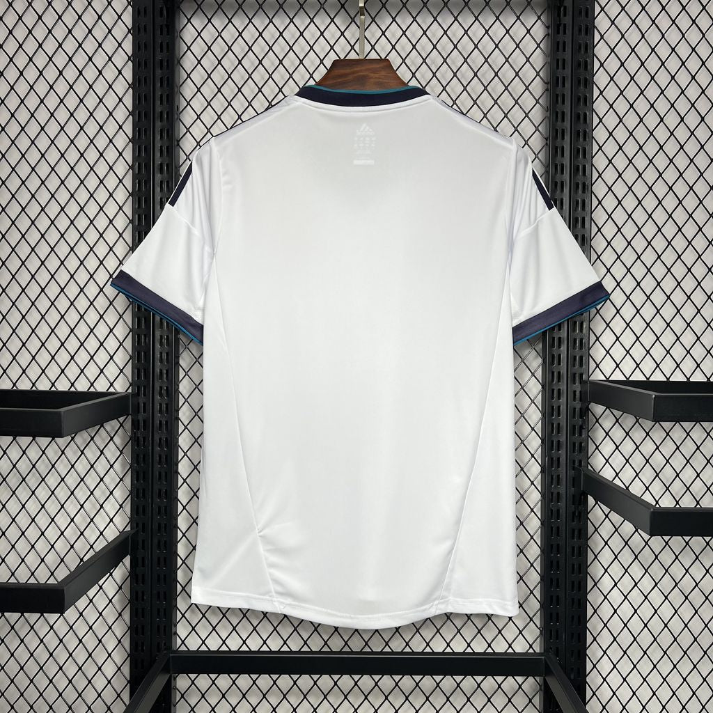 חולצת כדורגל חולצה כדורגל רטרו ריאל מדריד 2013